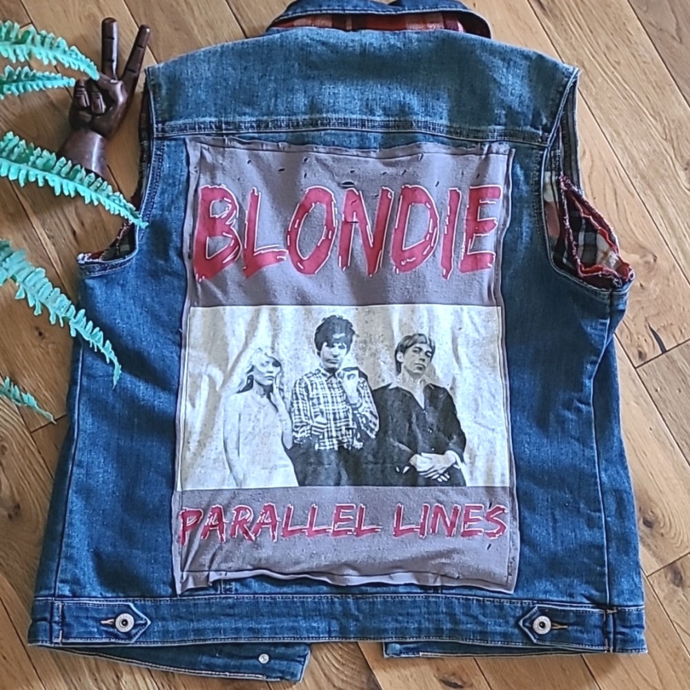 Distressed Blondie vest